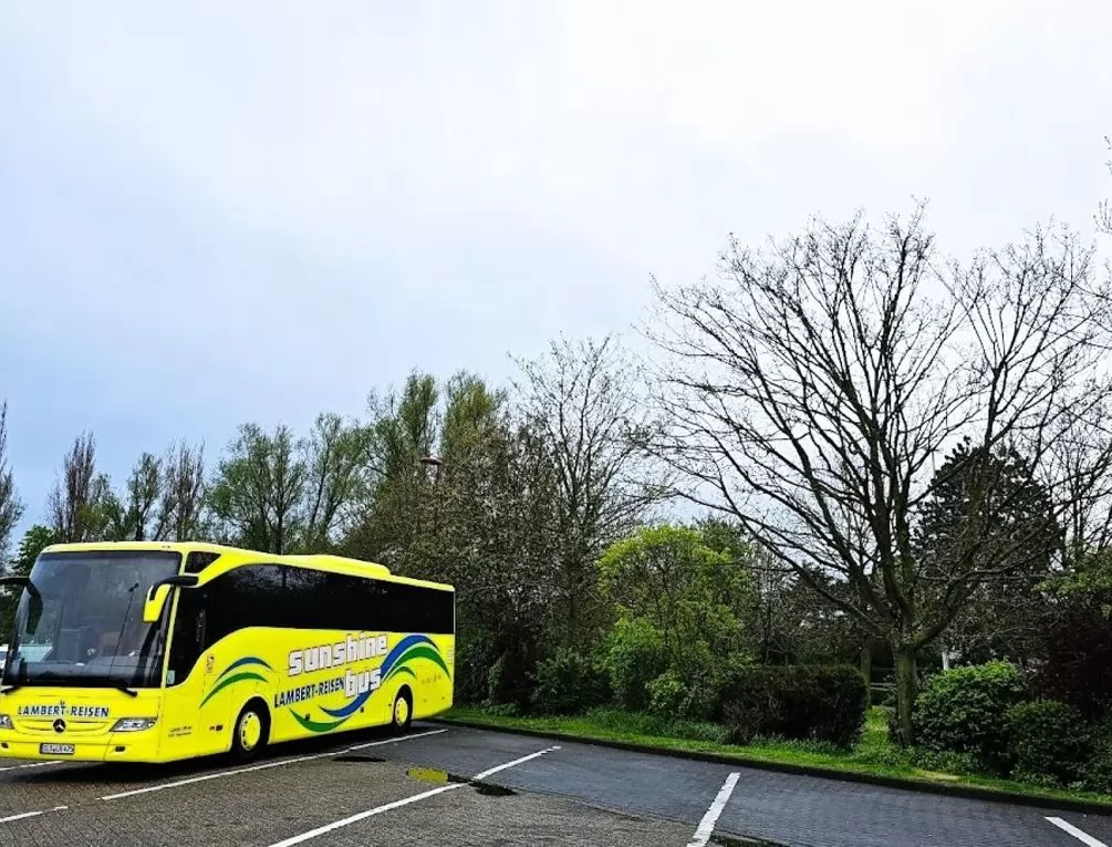 Afbeelding gerelateerd aan Coach parking