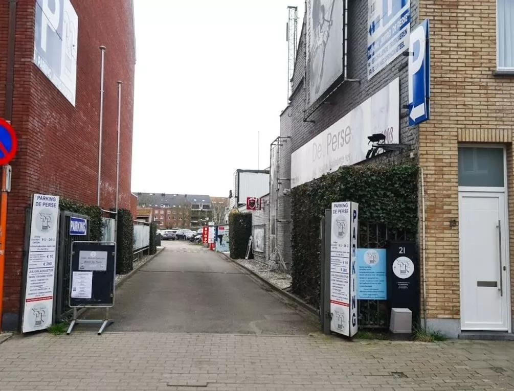 Afbeelding gerelateerd aan Parking "Bistro De Perse"