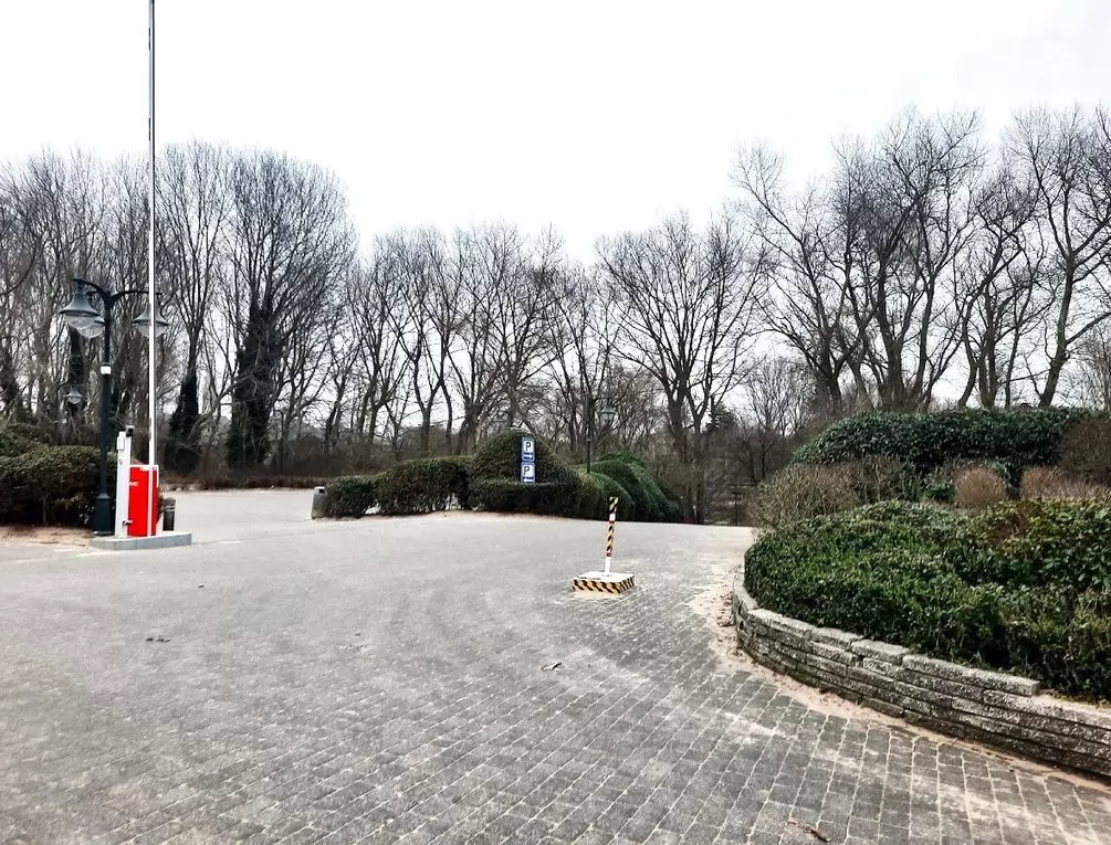 Afbeelding gerelateerd aan Parking Domein Westhoek
