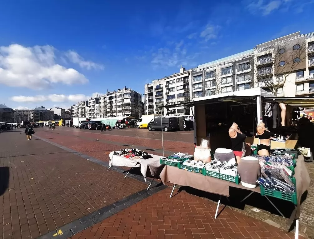 Afbeelding gerelateerd aan parking grote markt