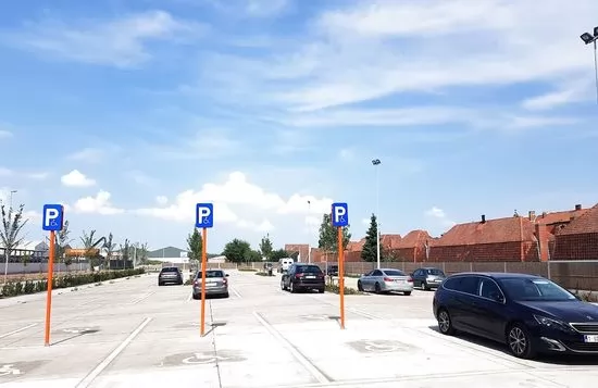  Gratis randparking - Coiseaukaai (75 plaatsen) in Brugge