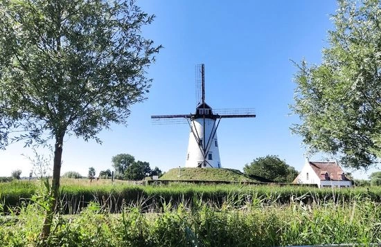  Parking Damme Zuid
